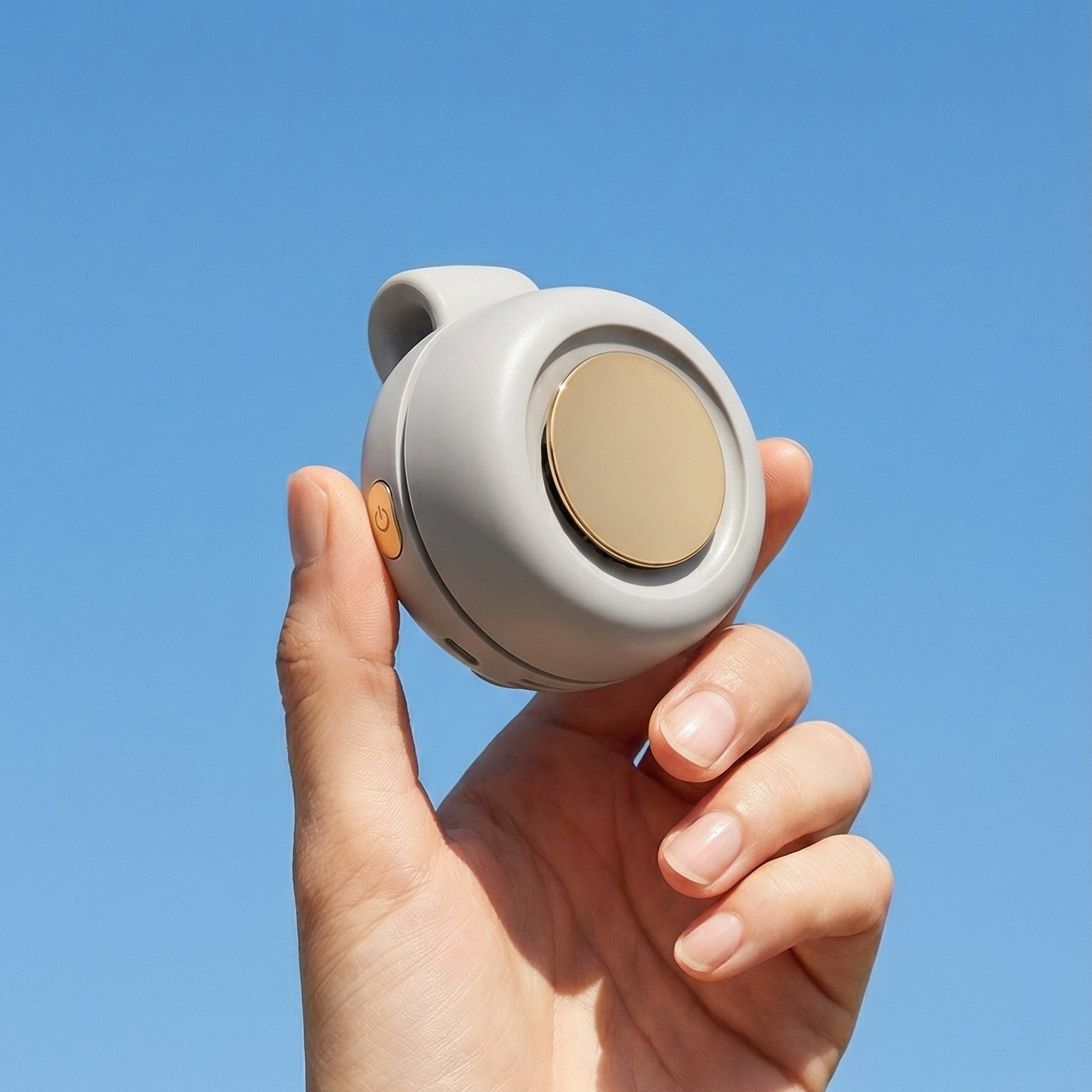 ClipCool™ Wearable Bladeless Fan